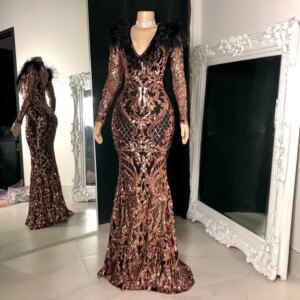 Black V-neck Long Sleeves Long Black Girls Prom Dresses Mermaid Style Sequins Lace Prom Gowns Party Customized