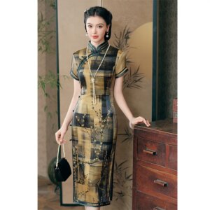 High Quality Retro the Republic of China Style Old Shanghai Real Silk Mother Cheongsam Qipao Women’s Short