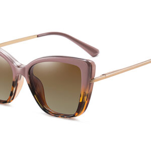 200635 Cateye Spring Hinge Magnetic Clip on Eyeglasses