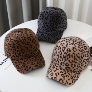 Unisex Hat Women Autumn and Winter Leopard Print Baseball Cap Outdoor Warm Plush Cap for Men