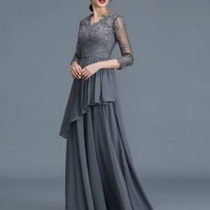 Gray Mother Of The Bride Dresses A-line 3/4 Sleeves Appliques Beaded Plus Size Long Groom Mother Dresses For Wedding Customized