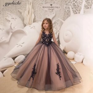2025 Fashion Beautiful Girl Princess Dress Flower Girl Wedding Dress Birthday Pageant Princess V-neck Luxury Flower Girl Dresses