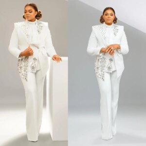 Luxury Women Pants Suits Plus Size 2 Pcs Crystal Beaded Blazer Jacket And Pants Suits Customized Wedding Guest Formal Wear