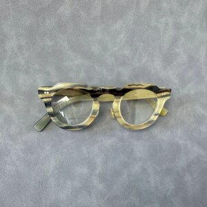 Men Glasses Frames Unique Vintage Retro Rivets Handmade Honey Black Horn Prescription Eyeglass Frames Optical Lenses Eyeglasses