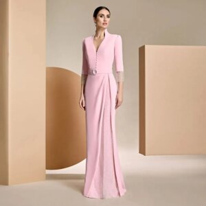 Elegant Pink Mother of the Bride Dress For Wedding V Neck Floor Length Sheath 3/4 Sleeves Room Wedding Guest Gown