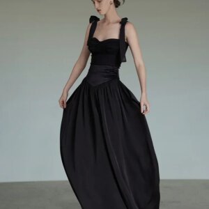 Stitching High Waist Skirt Women’s Design Sense Niche Skirt High Sense Black Temperament Mop Dress