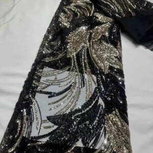 African Heavy Beads Lace Fabric 2025 High Quality Nigerian Sequins Groom Lace French Tulle Fabric For Wedding Party Dress Sewing