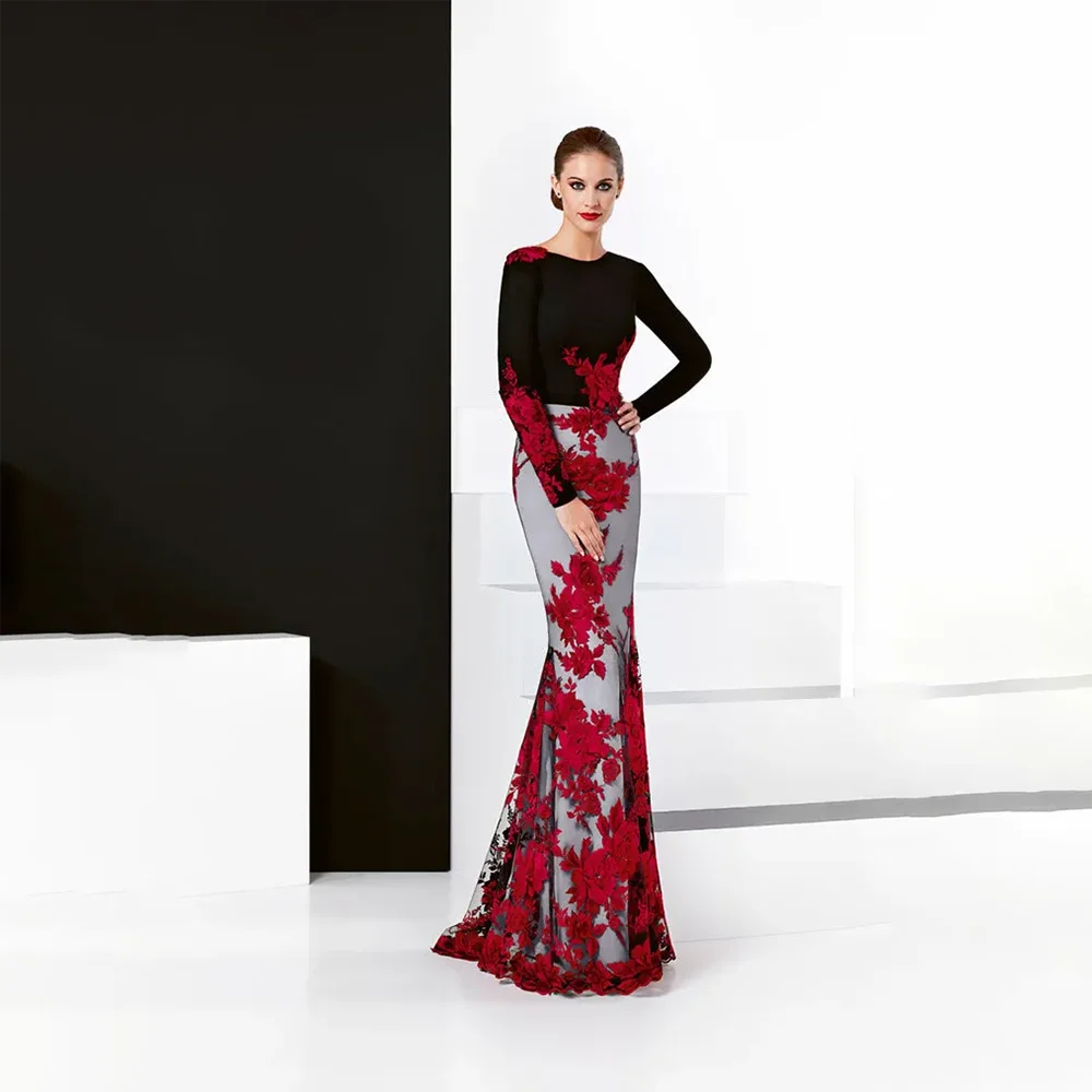 customized Lace Mermaid Mother Of The Bride Dresses Jewel Neck Long Sleeves Floor Length Appliqued Plus Size Wedding Dress