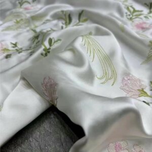 High-end custom-made silk heavy-duty embroidered fabric 30 momme mijia coat cheongsam