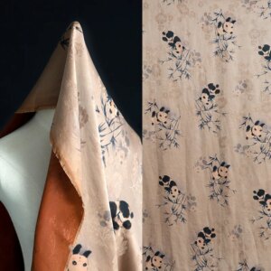 High Quality Panda Pattern Real Silk Gambiered Guangdong Flower Rose Fabric Double-Sided Jacquard Clothing Dress Cloth
