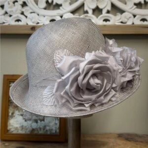 Spring/Summer Light luxury F Linen half-brimmed top hat silk Elegant flowers Simple sunshade