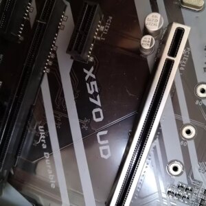 X570 UD AM4 Desktop X570 Motherboard