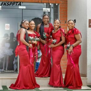 Wholesale One Shoulder Long Red Mermaid 2025 Bridesmaids Dresses Strapless Corset High Quality Satin Wedding Party Gowns