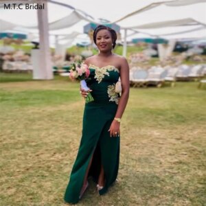 Customized 2025 Long African Bridesmaid Dresses Appliques Satin Off The Shoulder Corset Back Wedding Guest Gowns Plus Size