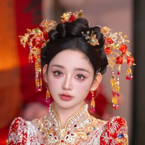Xiuhe Headdress Bridal Chinese Style 2025 New Red Simple Elegant Wedding Coronet and Gown Headdress Advanced