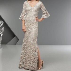 Champagne Mermaid Lace Mother Of The Bride Dresses V Neck Long Sleeves Evening Gowns or Length Side Split Wedding Guest Dress