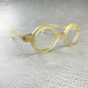 Eyeglass Frames Unique Round Vintage Handmade Honey Horn Prescription Man Women’s Glasses Frames Optical Lenses Eyeglasses