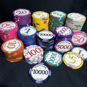 100pcs Ceramic Poker Chip Set 43mm Chip Coins Entertainment Board Game Coins Round Chips Dealer Tokens Collectible