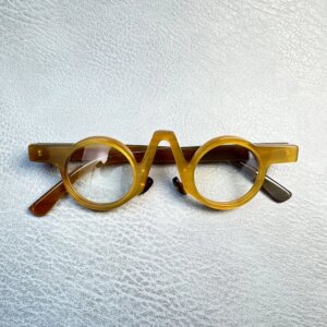 Eyeglass Frames Unique Round Vintage V Bridge Handmade Light Coffee Horn Reading Prescription Man Glasses Frames Optical Eyewear