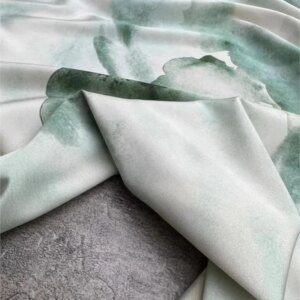 Refreshing green tie-dyed ink silk elastic double crepe fabric haute couture dress shirt elegant