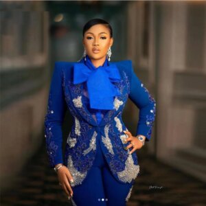 Exquisite Crystals Beaded Pants Suits Women Fit Slim 2 Pieces Mother Of Bride Dress Customized Single Breasted Prom Blazer Sets