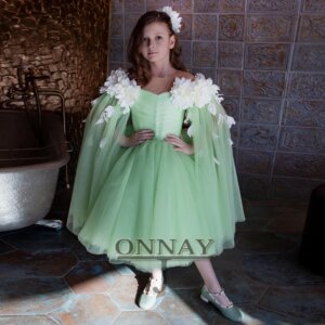 Customized Green Aline Tulle Flower Girl Dress for Baby Cape Pageant Communion Robe De Demoiselle Birthday Gown for Girls