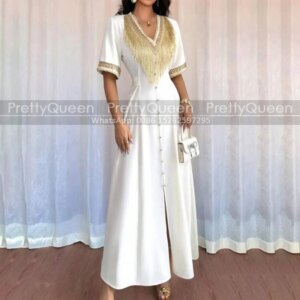 Gold Tassel Mother of the Bride Dresses Buttons V Neck Appliques Half Sleeves A Line Customized Arabic Dubai Prom Dress