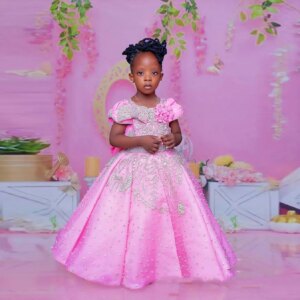 vestidos para niñas Cute Crystals Tulle Beaded Girl Dresses Cap Sleeve Ball Gown Kid Party Dress Pink Flower Girl Dresses Bow