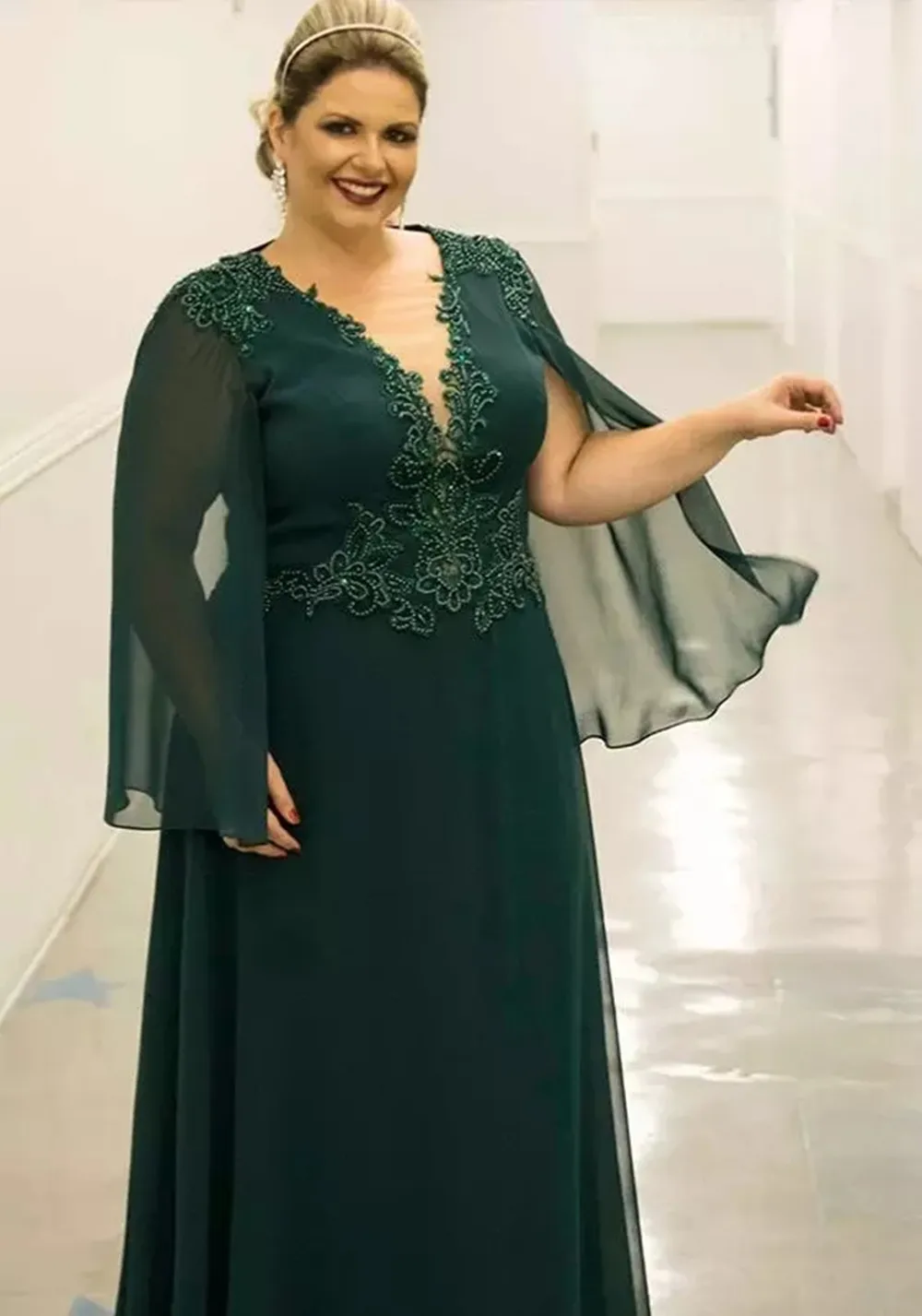 Mother Of The Bride Dresses Plus Size Beadings Guest Wedding Dress Long Emerald Green Mother Of The Wedding Dresses Custom Size