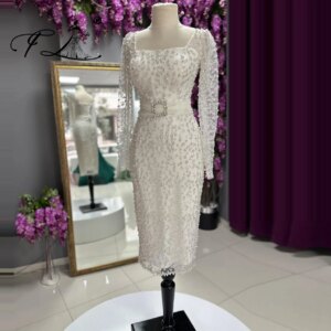 Elegant Square Neck Long Illusion Sleeves Sheath Mother Of The Bride Dresses Beaded Knee-Length Customized Wedding Guest Dresses