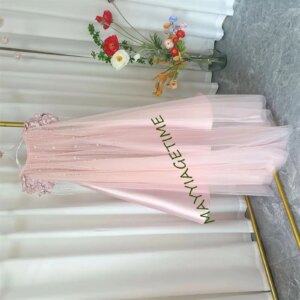 CustomizedLuxury Dusty Pink Girl Dress Beadeds Arabic with Cap Handmade Flowers Princess Kids Wedding Birthday Party Gown