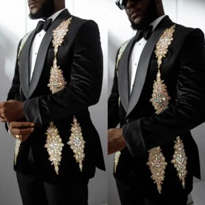 Diamond Appliques Velvet Groom Suits Blazer One Piece Formal Suits Outwear Jacket Customized Evening Party Prom Pocket Jacket