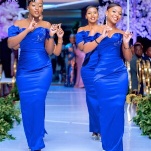 Custom Made Long Royal Blue African Bridesmaid Dresses Chic Beaded Pleated Satin Straight Formal Gowns For Maids Of Honor