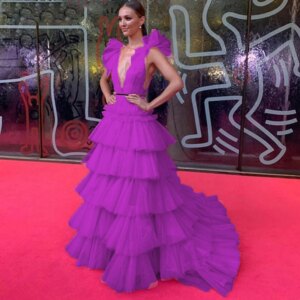 Sexy V-Neck Tiered Tulle Evening Gowns Long Backless Celebrity Dresses Princess Formal Red Carpet Dress Custom Made Materni