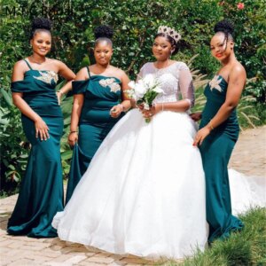 Wholesale Green Mermaid African Bridesmaid Dresses With Gold Appliiques Off The Shoulder Lace Up Back Custom Made Gowns