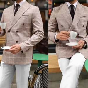Plaid Leisure Men Suits For Wedding Peaked Lapel Double Breasted Tuxedos Groom Party 2 Pcs Blazer Pants Customized Suit