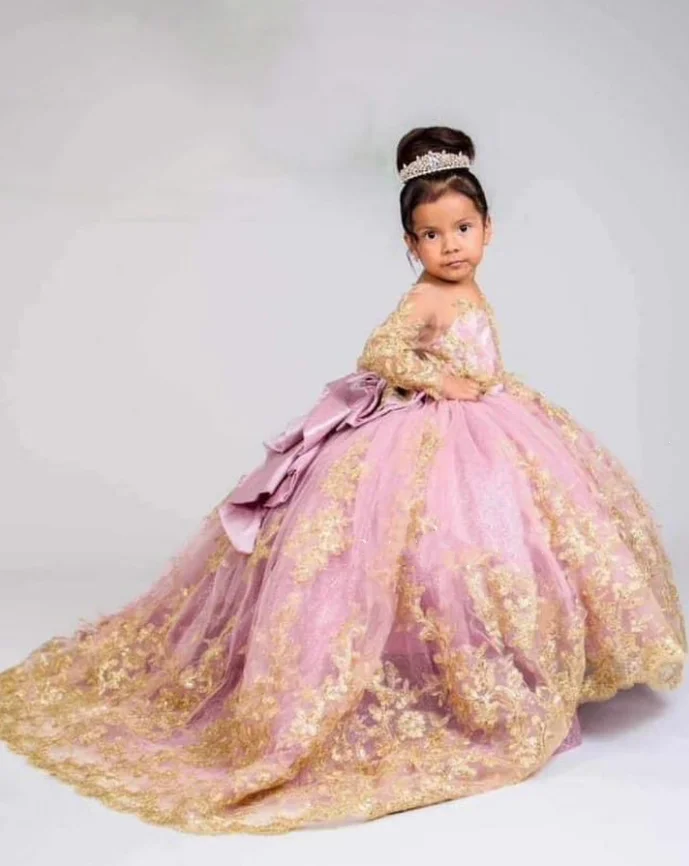 Customized  Mini Quinceanera Dresses Mexican Prom Flower Girl Dresses Tulle Appliques Sweetheart Bow Wedding Celebration Dresses