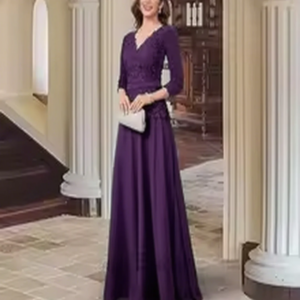 Customized appliquéd chiffon A-line floor-length wedding dress for the mother of the bride for the formal evening party