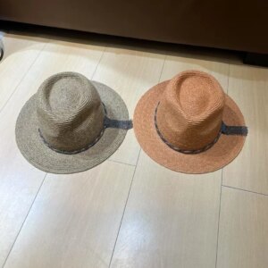 Ladies’ Lafite Grass Handmade Woven Flat brimmed Hat Fashionable and Versatile Sunshade Hat Vacation Style