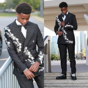 Designer Appliques Men Suits For Wedding Peaked Collar Double Breasted Tuxedos Groom Party 2 Pcs Blazer Pants Customized Suit