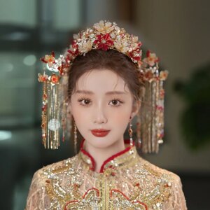 Crown Headdress Xiuhe 2025 New Chinese Style Wedding Xiuhe Clothing Tuinga a Chaplet and Robes Advanced Golden Red