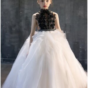 Girls Halter Neck Black and White Contrast Fashion Gorgeous Teen Dress Girls Dress Concert Small Concert Dress/Custom