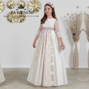 FATAPAESE Customized Spectacular Communion Dress with a Pale Purple Sash Pintuck Skirt for Ceremony Bottons-Back and Large Bow