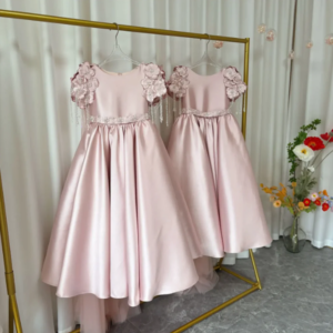 Luxury Dusty Pink Girl Dress Beadeds Arabic with Cap Handmade Flowers Princess Kids Wedding Birthday Party Gown