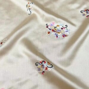 New silk and wool heavy industry embroidery fabric high-end custom early autumn coat armor set