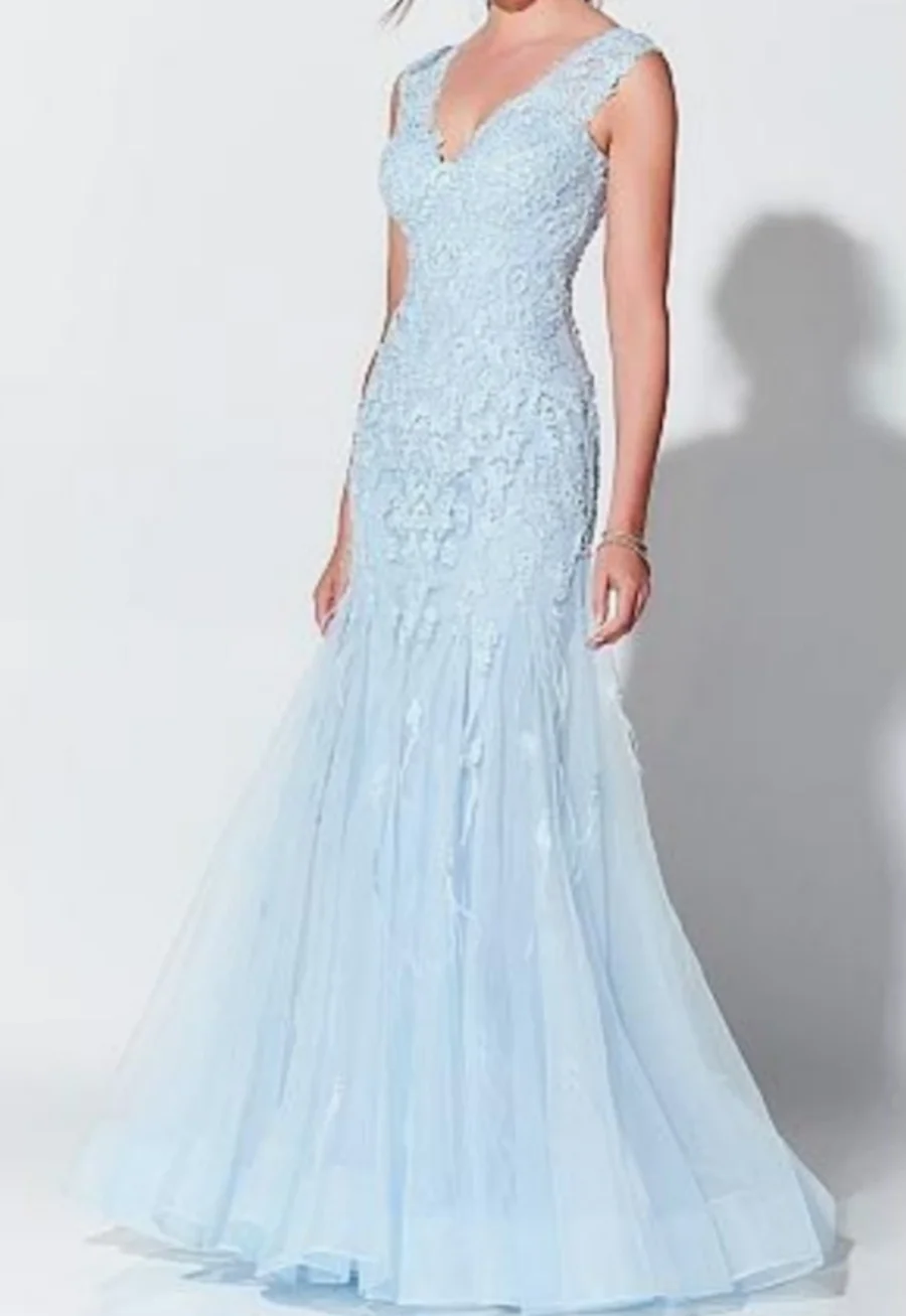 Mermaid Gray Deep V-neck Tulle Plus Size Mother Of The Bride Dresses Appliques Long Groom Mother Dresses Wedding