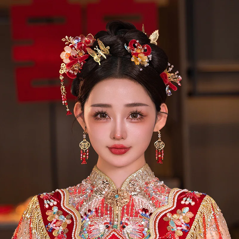 Velvet Flower Bridal Headdress Xiuhe Clothing and Gown Hair Accessories Morning Gowns Hanfu Classical Wedding Decoration