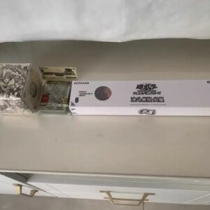 YuGiOh Konami Brotherhood of the Fire Fist Sleeves, Deck Box & Playmat Chinese