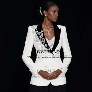 Pearls Beaded Stones Women Pants Suit 2 Pieces Double Breasted Prom Tuxedos Mother Of Bride Dress Customized Ladies Clothing