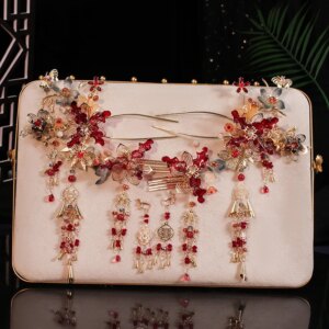 New Chinese Xiuhe Headdress 2024 Red New Style Bridal Hair Accessories Tassel Hairpin Xiuhe Clothing Wedding Dress Accessories
